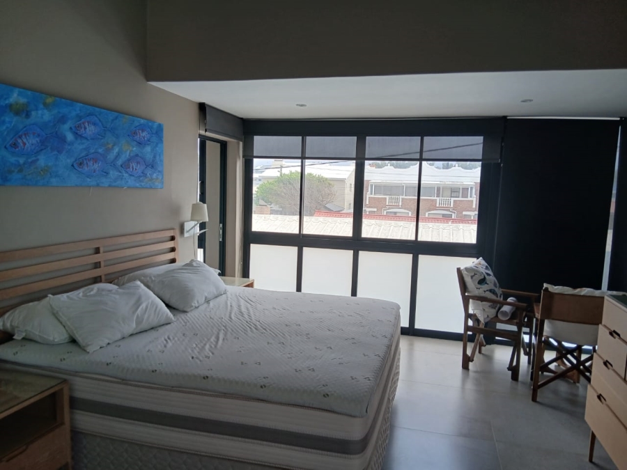 To Let 4 Bedroom Property for Rent in Hartenbos Central Western Cape